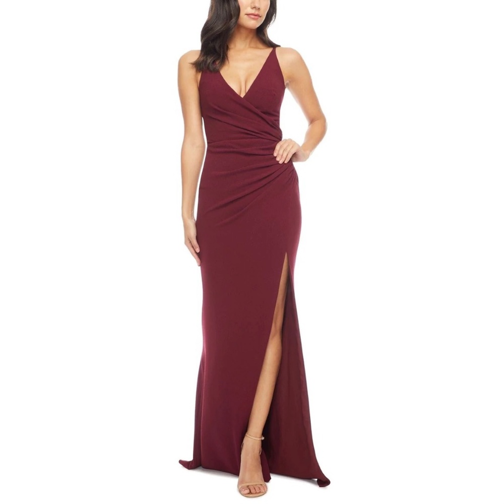 Dress the Population Jordan Ruched Side Slit Gown, Burgundy, size XL